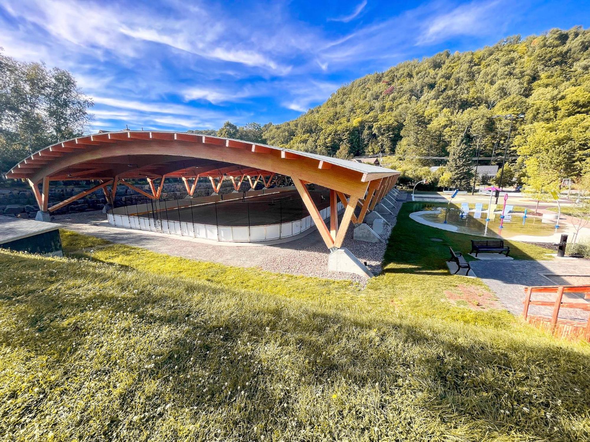 Condo Moderne, Escapade Vacance, Vue Sur Montagnes Экстерьер фото